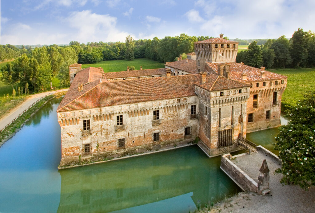 Notte tra i segreti del Castello di Padernello