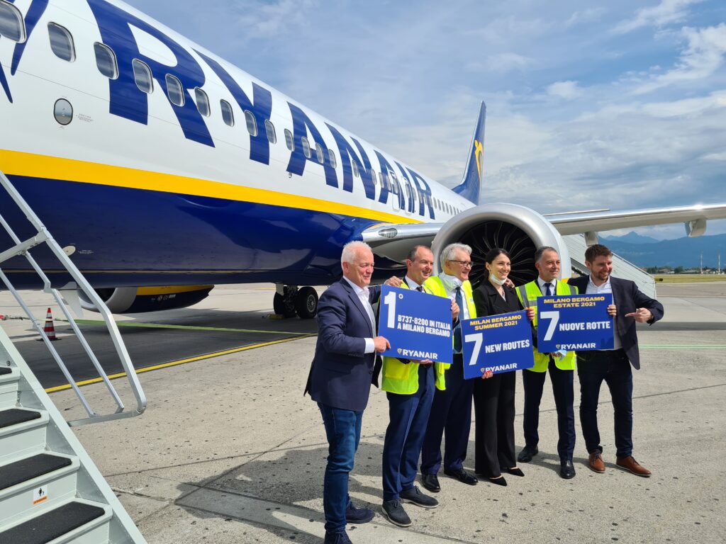 Da Ryanair campagna reclutamento per 2000 Piloti