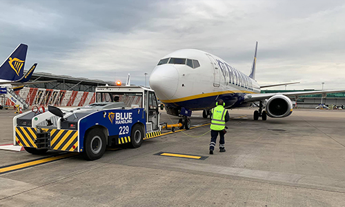 Ryanair lancia l’handling elettrico a emissioni zero