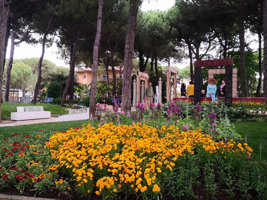 Cervia Città Giardino con 60 opere en plein air