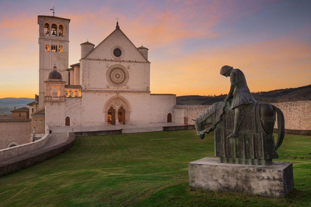 Le cattedrali e le basiliche gotiche più spettacolari d’Europa, secondo Jetcost