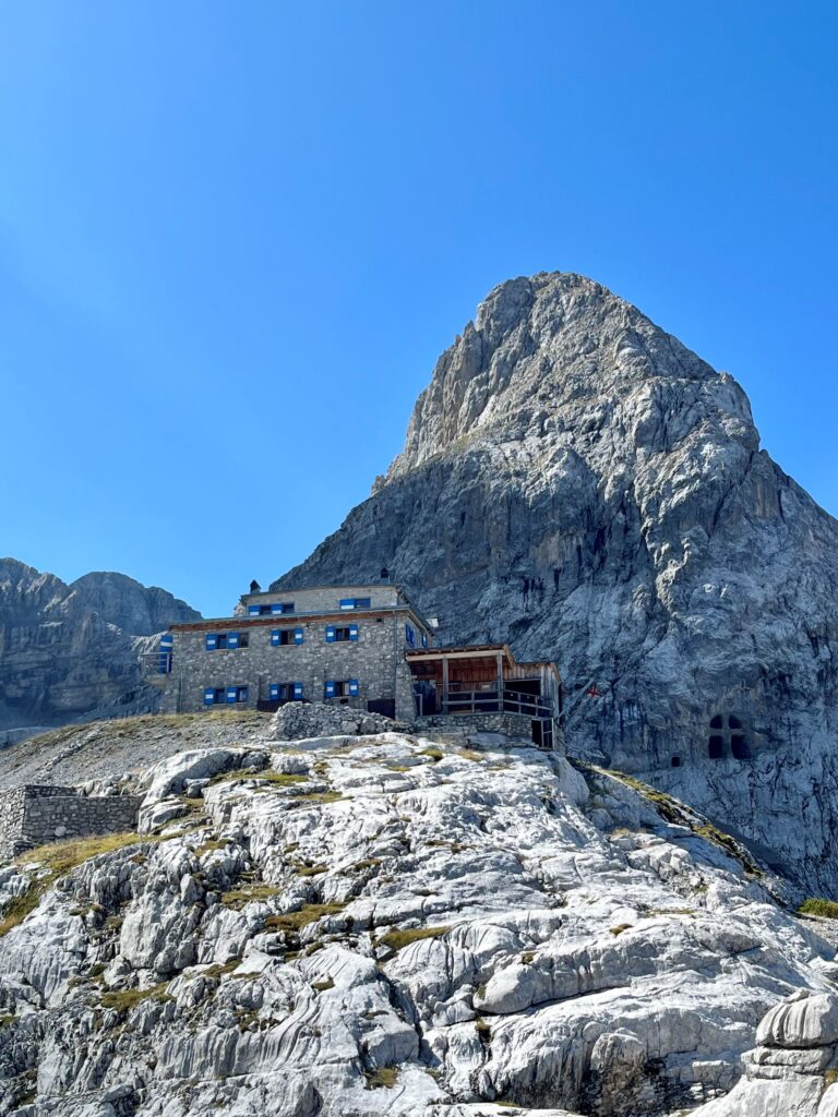 Garda Trentino, i rifugi panoramici e la cucina tradizionale all’apice dell’emozione