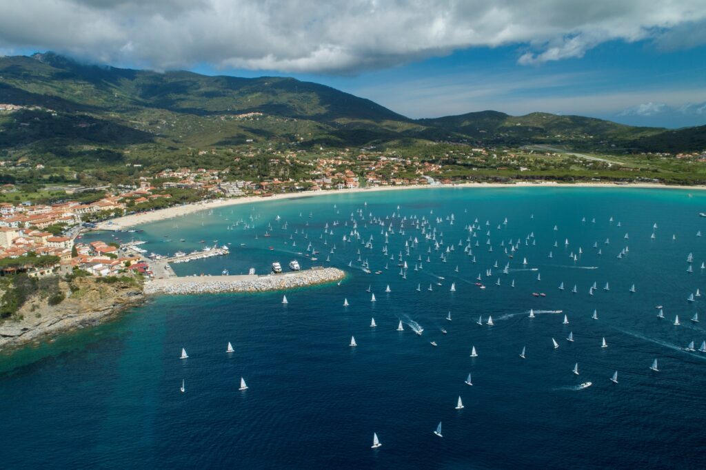 All’Isola d’Elba le selezioni dei Campionati italiani della Federazione Italiana Vela