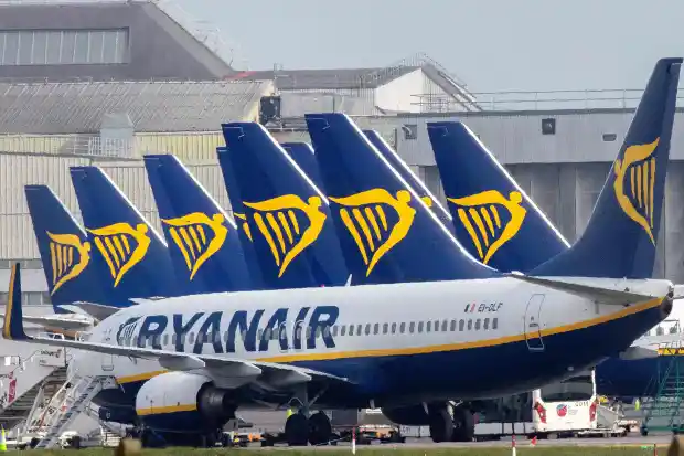 Ryanair incrementa oltre 4.000 posti extra per i knok out della champions league a febbraio/marzo
