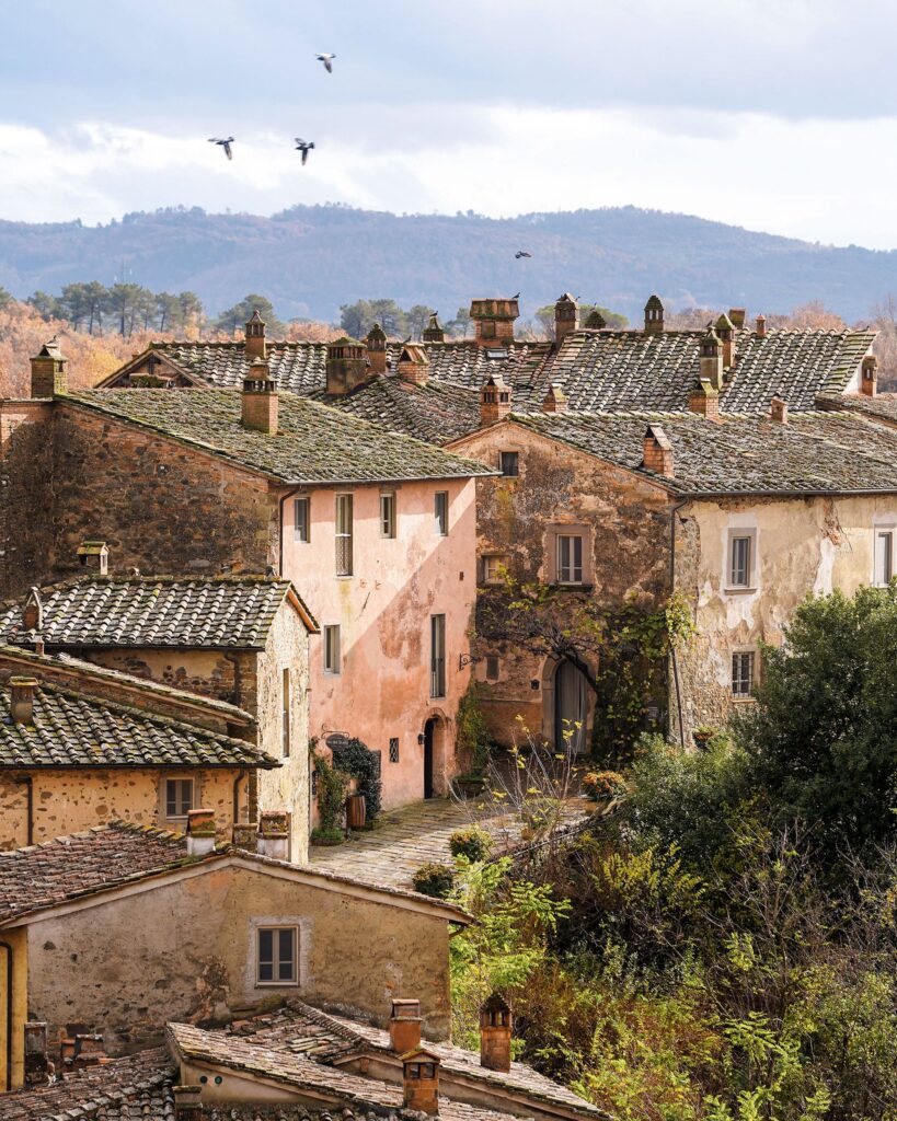 Il Borro Relais & Châteaux by Ferragamo, per una fuga di San Valentino nella campagna toscana con tour per wine lovers