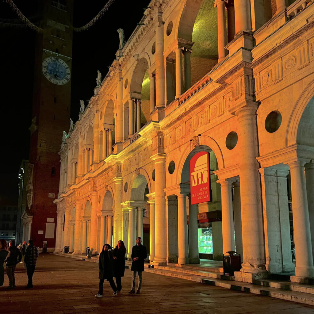 VIOFF – Golden Generaction, il Fuori Fiera di Vicenzaoro  nel centro storico di Vicenza grande successo per il turismo