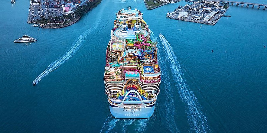 Icon Of The Seas di Royal Caribbean è a Miami per la cerimonia del battesimo e la partenza dell 1° crociera