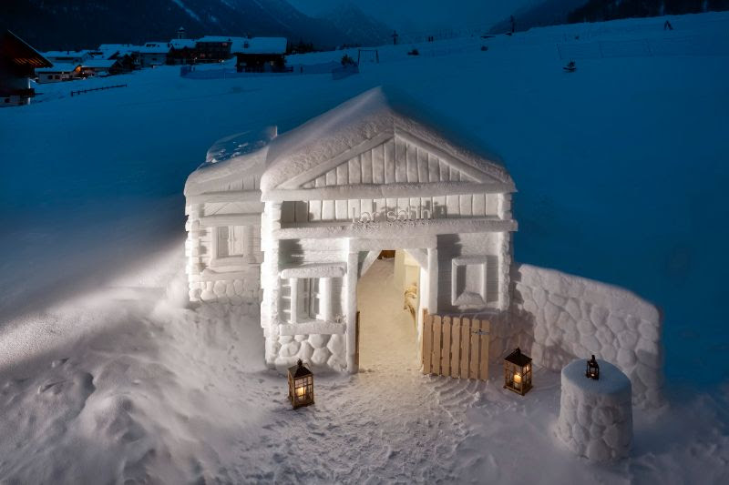 A Livigno l’artista Vania Cusini firma la Snow Spa Experience, una “temporary spa” costruita con la neve