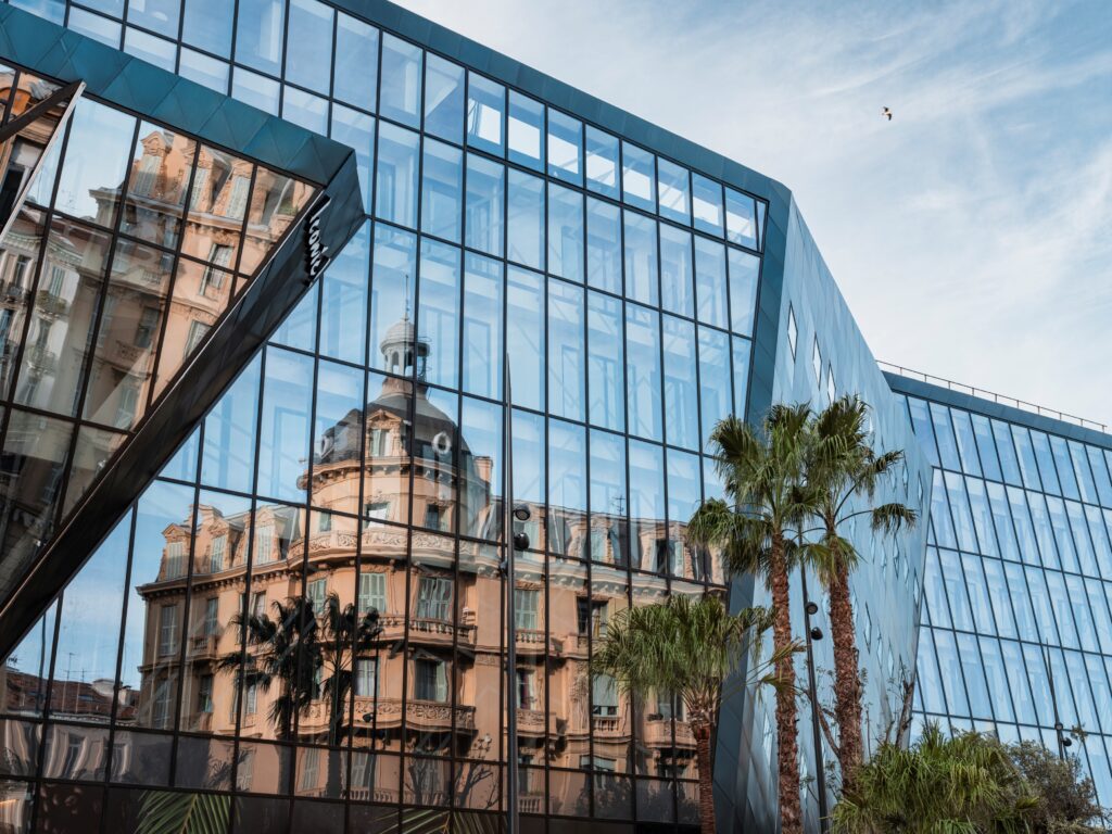 Hilton apre ancora in Costa Azzurra e debutta nella città di Nizza