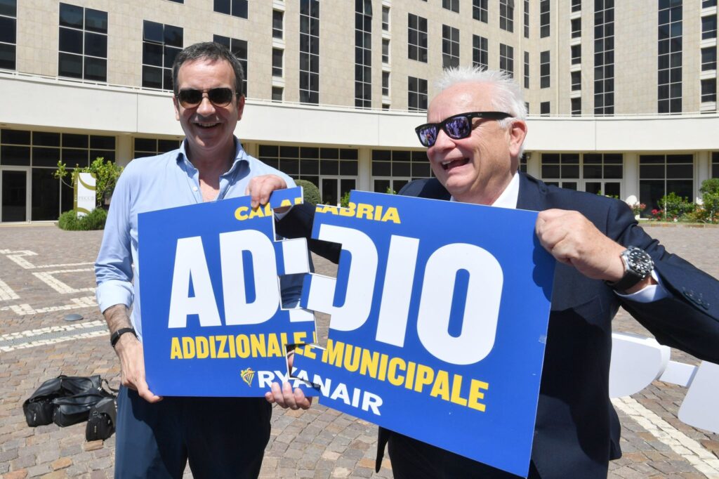 Ryanair cresce ancora in Calabria dopo l’abolizione dell’addizionale municipale da parte del presidente Roberto Occhiuto
