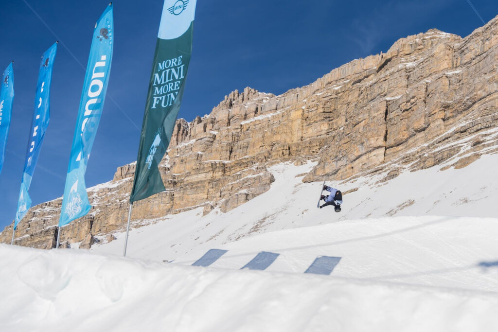 Premiati i master dello snowboard dell’edizione 2025 di MINI Mountain Mash