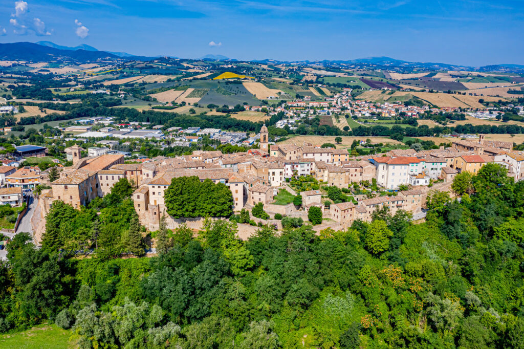 Moto Experience 2025 3° edizione nell’affascinante cornice dell’Antica Fabbrica Laterizi a Serra de’ Conti nelle Marche