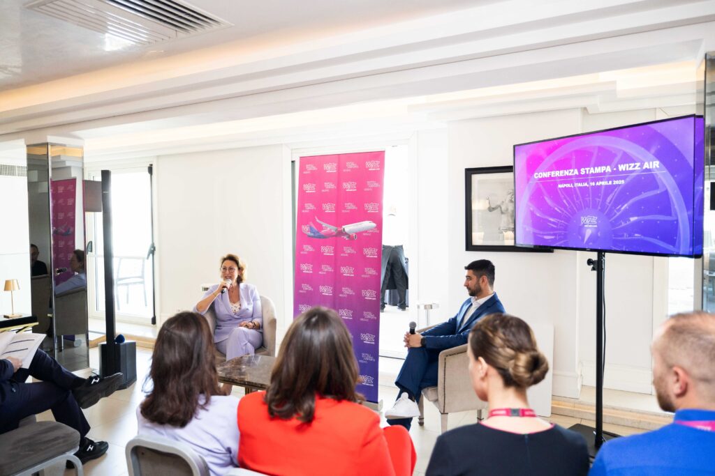 Wizz Air, ha annunciato oggi un ulteriore ampliamento con tre nuove rotte da Napoli per la stagione invernale 2025