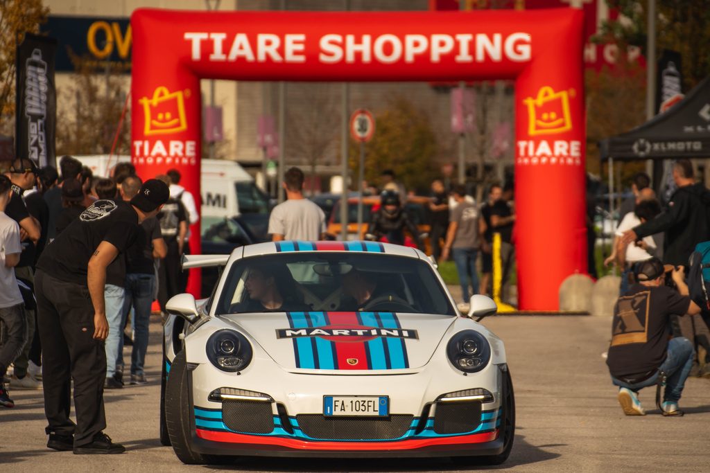 Tra Volkswagen a 12 cilindri e Toyota Supra da 900 CV: torna a Villesse il maxi raduno auto GERMAN VS JDM 2026