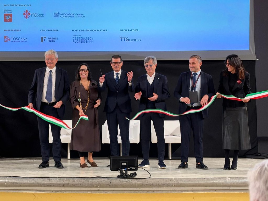 Alla Fortezza da Basso Firenze si è aperta la prima edizione di AURA The Luxury Travel Event