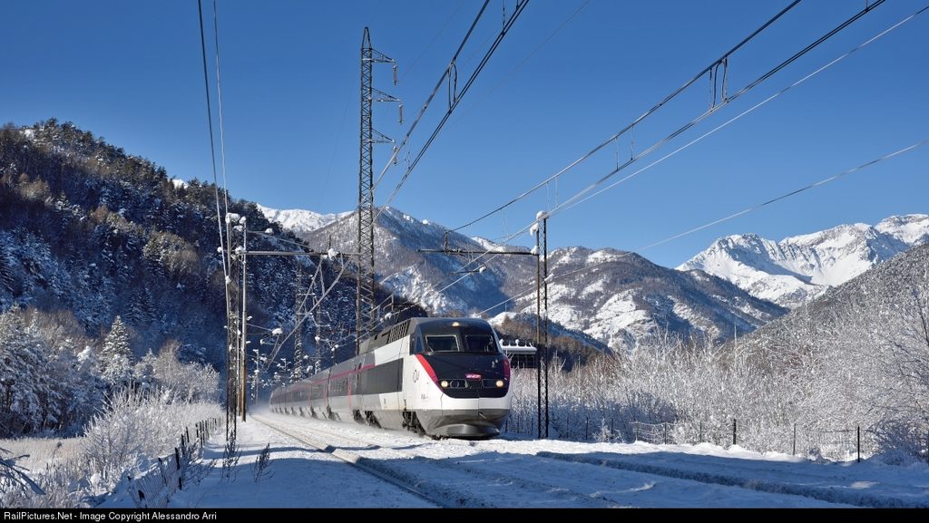 Da Parigi alle Alpi francesi: aperte le vendite TGV INOUI per l’inverno 2026-2027 nuove occasioni di viaggio tra Italia e Francia